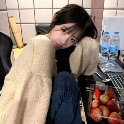 2025女生头像超清照片