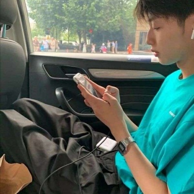 2025年优质男头图片