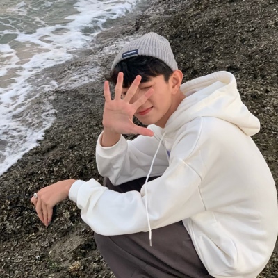 个性爆棚的男生微信头像