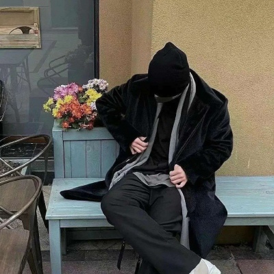 微信头像男2025最新款真人