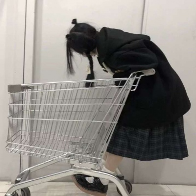 真人简单高清女生微信头像