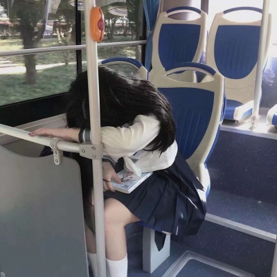 2025年最火的图片女头