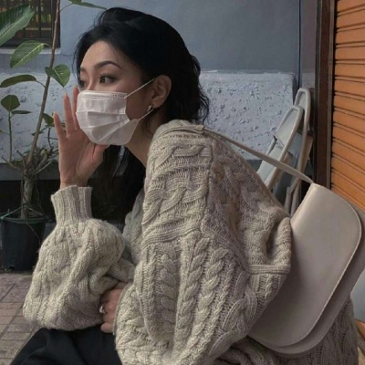 2025年新版真人微信头像女