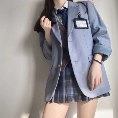 2025年真人女生最新微信头像