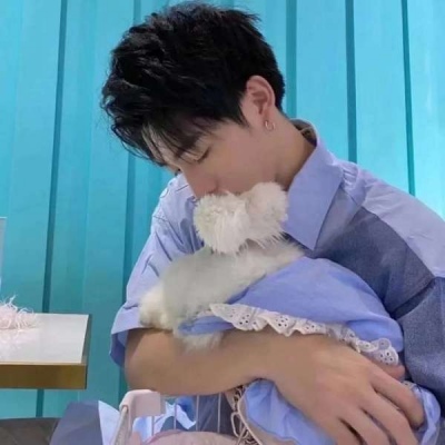 青年真人情侣头像一对两张