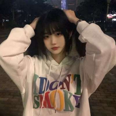 2025ins真人女头