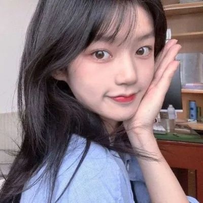 精选女生真人微信头像