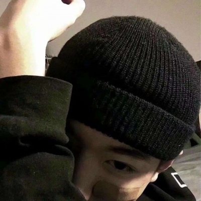 2025抖音最火的男生真人头像图片