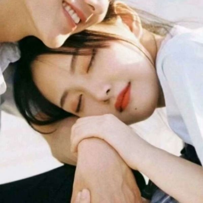 情侣头像2025最火双人真人图片