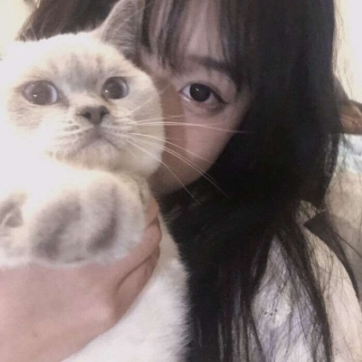2025年好看女生头像图片
