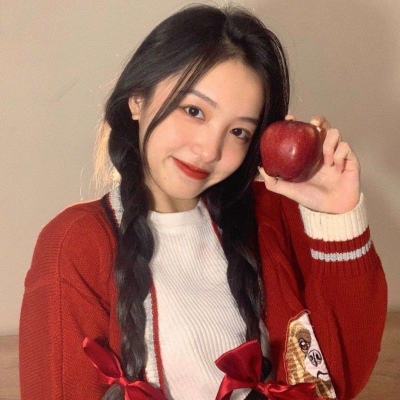2025年好看女生头像图片