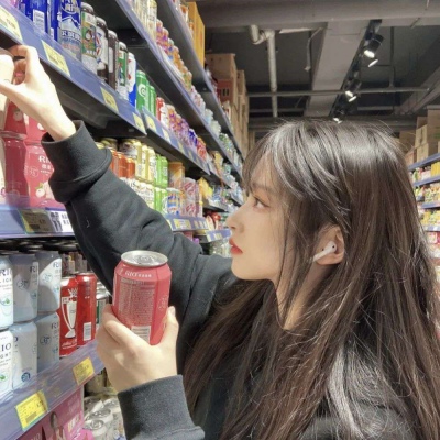 微信头像2025最新的女生图片