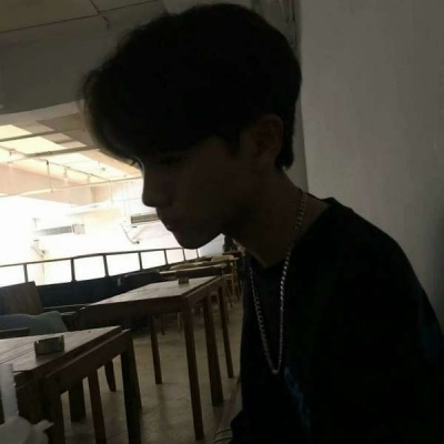 2025微信最新真人男生头像