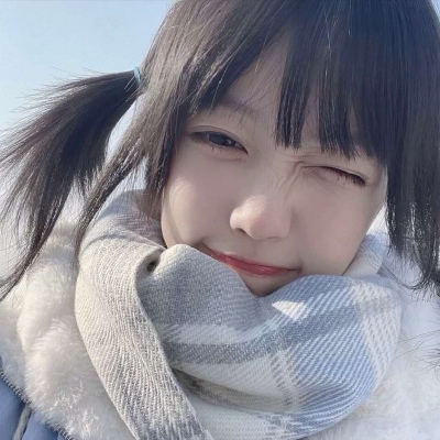 2025真人流行微信女生头像