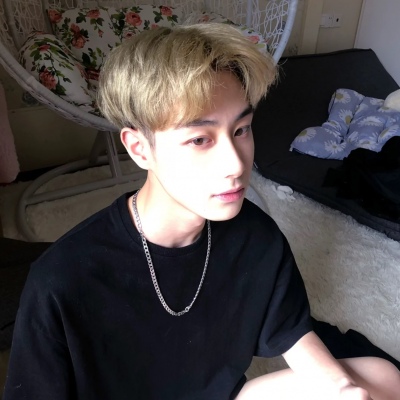 个性爆棚的男生微信头像