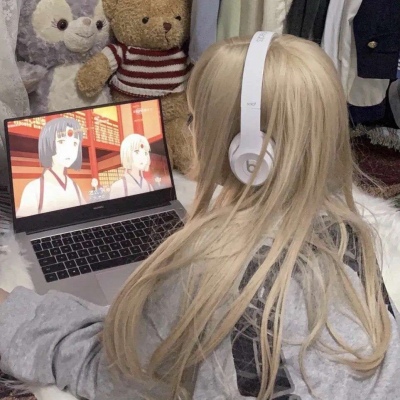 2025年女生微信真人头像新潮流
