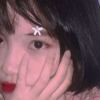 2025新款女生头像真人好看图片