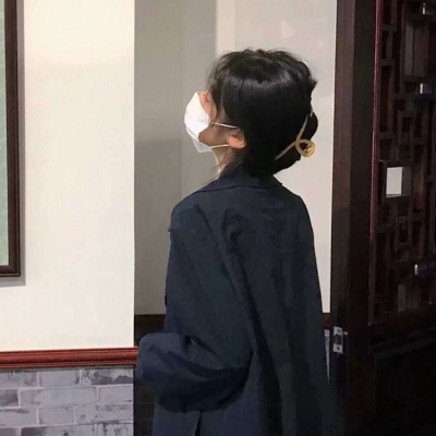 2025女生头像最新版高冷图片