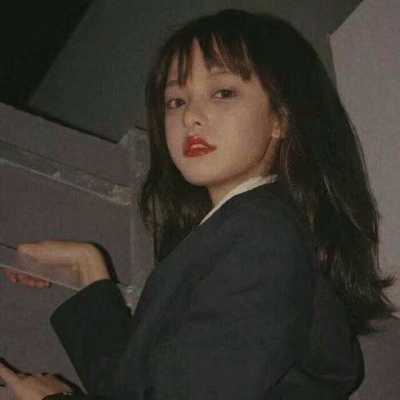 2025年新版真人微信头像女