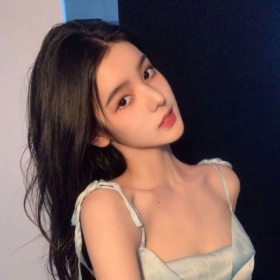 美丽动人真人女生微信头像