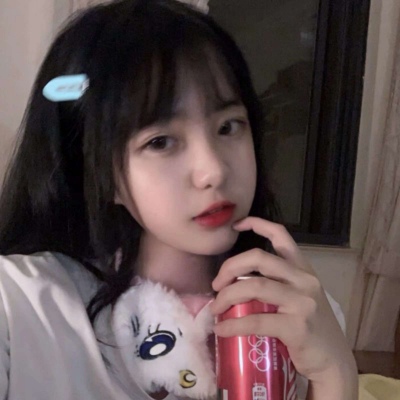 2025的微信头像美女