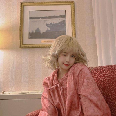 2025年流行的女生头像