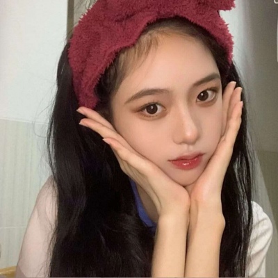 美丽动人真人女生微信头像