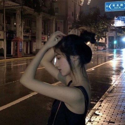 qq头像图像2025女