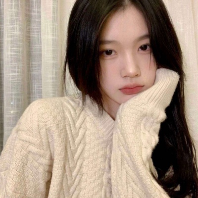 2025微信头像网红美女照片