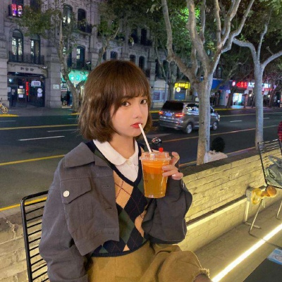 2025年流行的女生头像