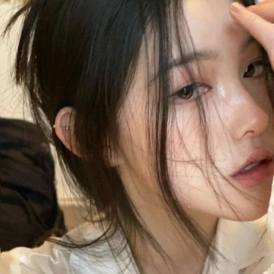 2025最新款美女头像