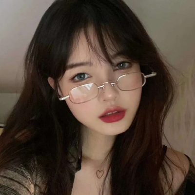 QQ2025女生头像