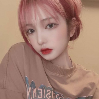 2025年流行的女生头像