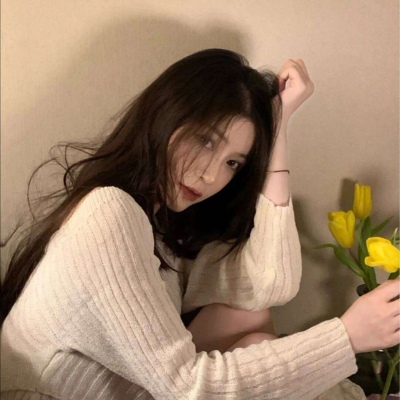 2025微信头像网红美女照片