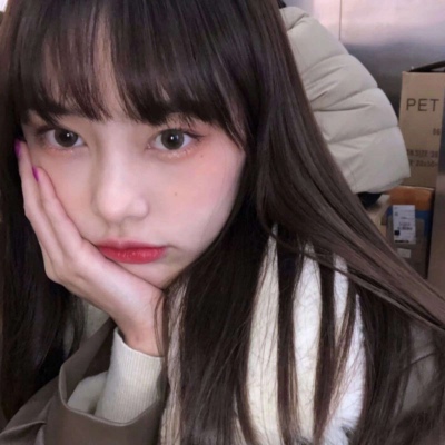 2025的微信头像美女