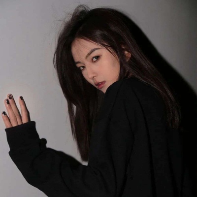 QQ2025女生头像