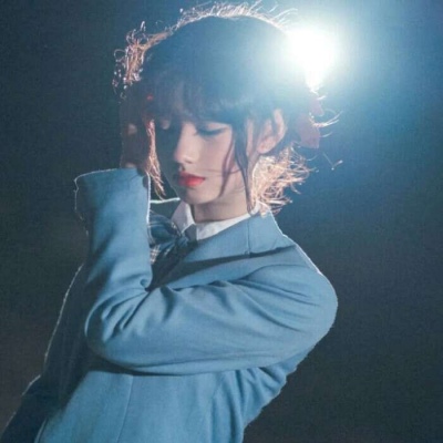 头像图片2025最火爆真人女
