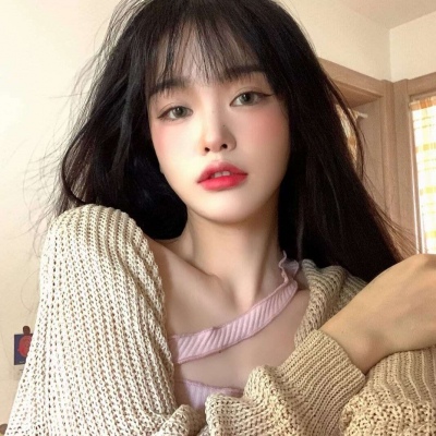 美丽动人真人女生微信头像