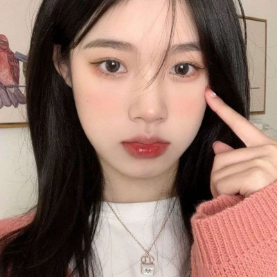 美丽动人真人女生微信头像