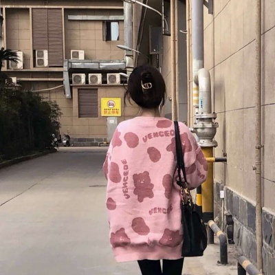 2025冷酷女生高清头像图片