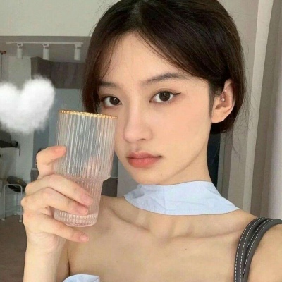 2025真人美女头像