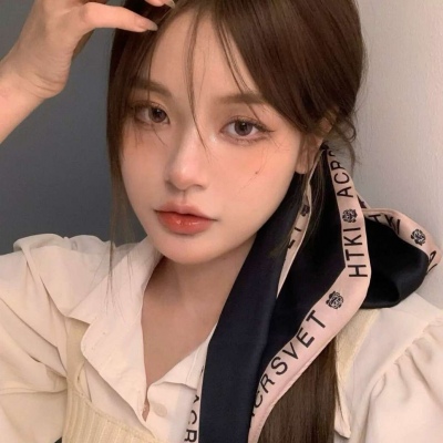 2025最火头像图片女生