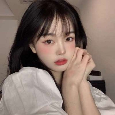 适合女生2025最火的头像图片