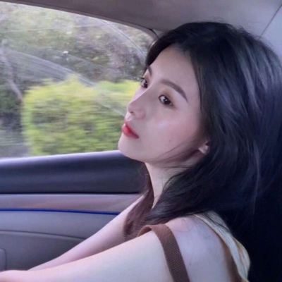 微信女生头像图片2025最火爆