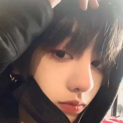 2025爆火头像女生图片