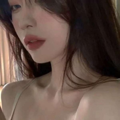 适合女生2025最火的头像图片