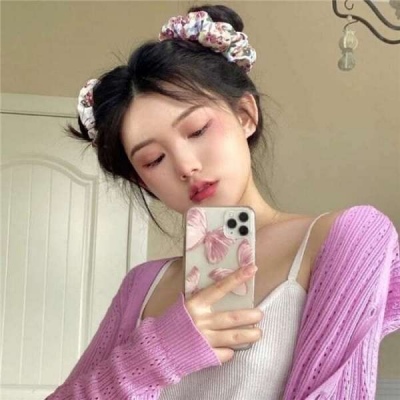 2025最火女生真人头像照片