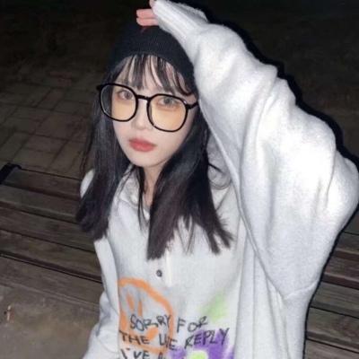 抖音2025最火头像女生高清照片