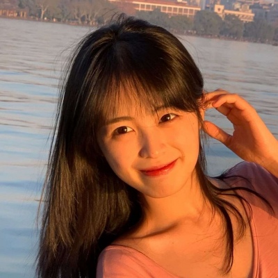 2025QQ头像唯美女生
