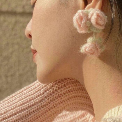 2025微信头像图片成熟稳重女